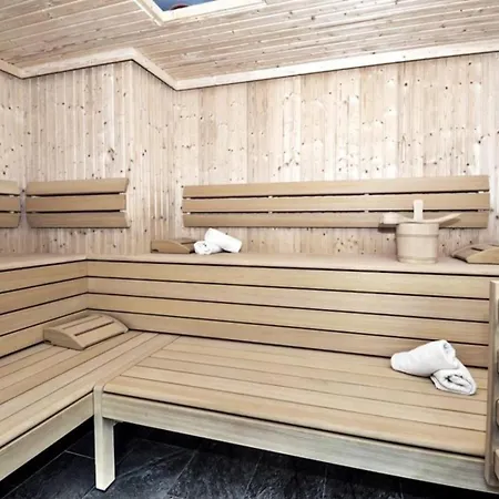 Haus Schnoell Family Xl Holiday home Mittersill